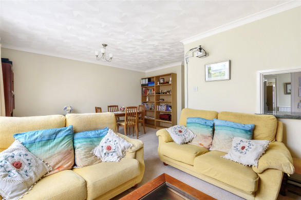 Property thumbnail image 5