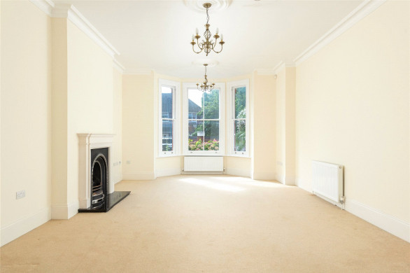 Property thumbnail image 4