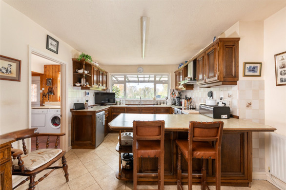 Property thumbnail image 3