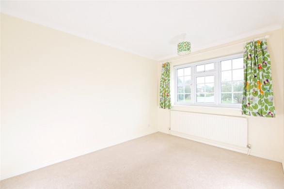 Property thumbnail image 4