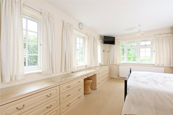 Property thumbnail image 3