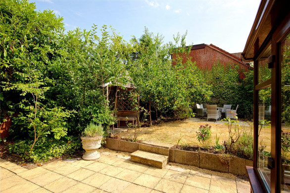 Property thumbnail image 4