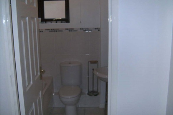 Property thumbnail image 4