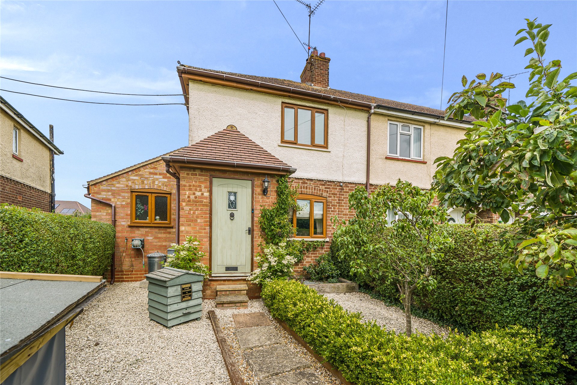 10 Castlethorpe Road, Hanslope, Milton Keynes, Buckinghamshire, MK19 ...