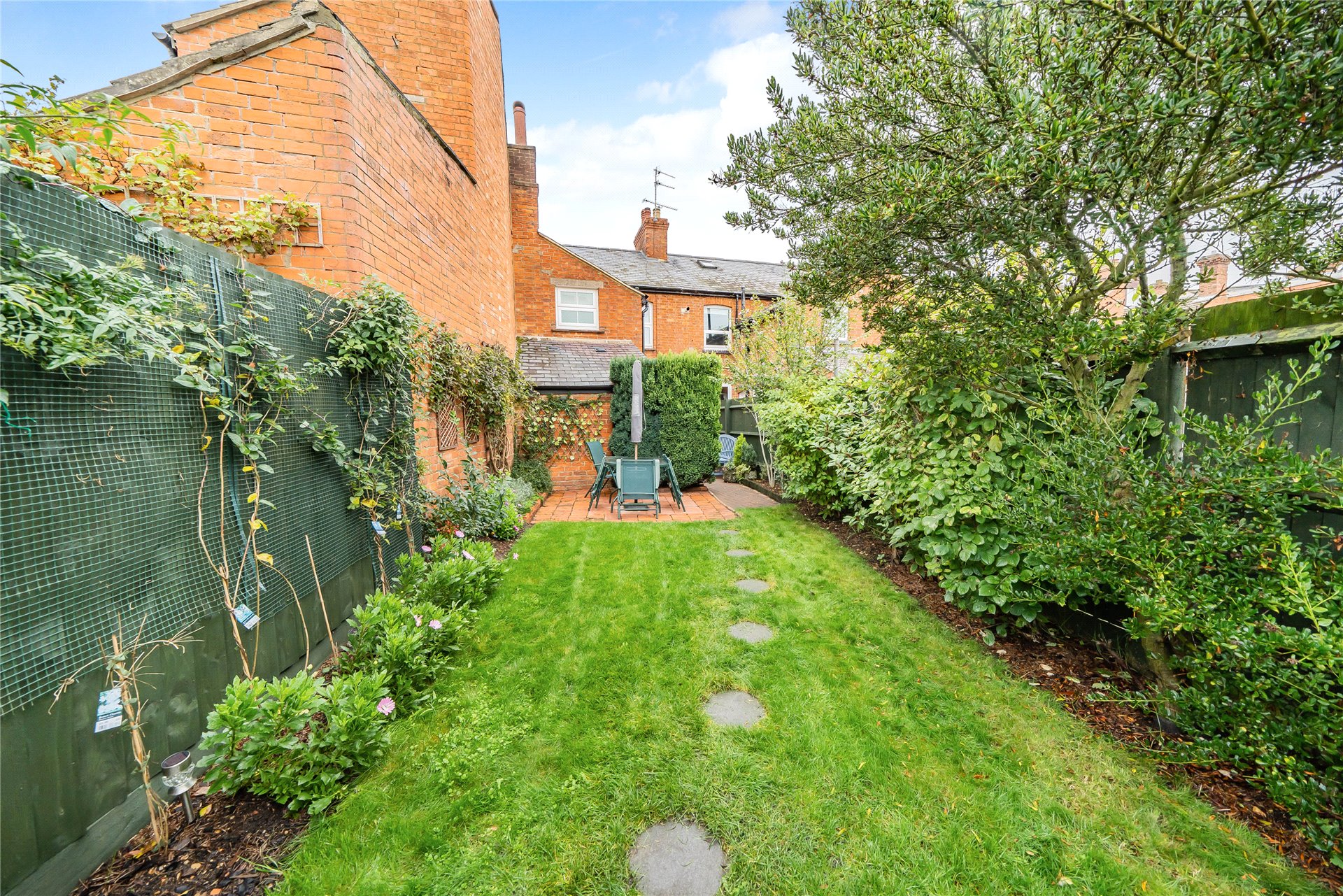 24 Lovat Street, Newport Pagnell, Buckinghamshire, MK16 0EF | Michael ...