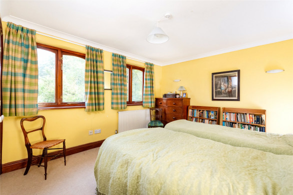 Property thumbnail image 6