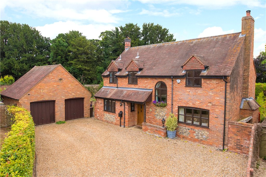 Pippin House, 2 Aston Gardens, Aston Rowant, Watlington, Oxfordshire ...