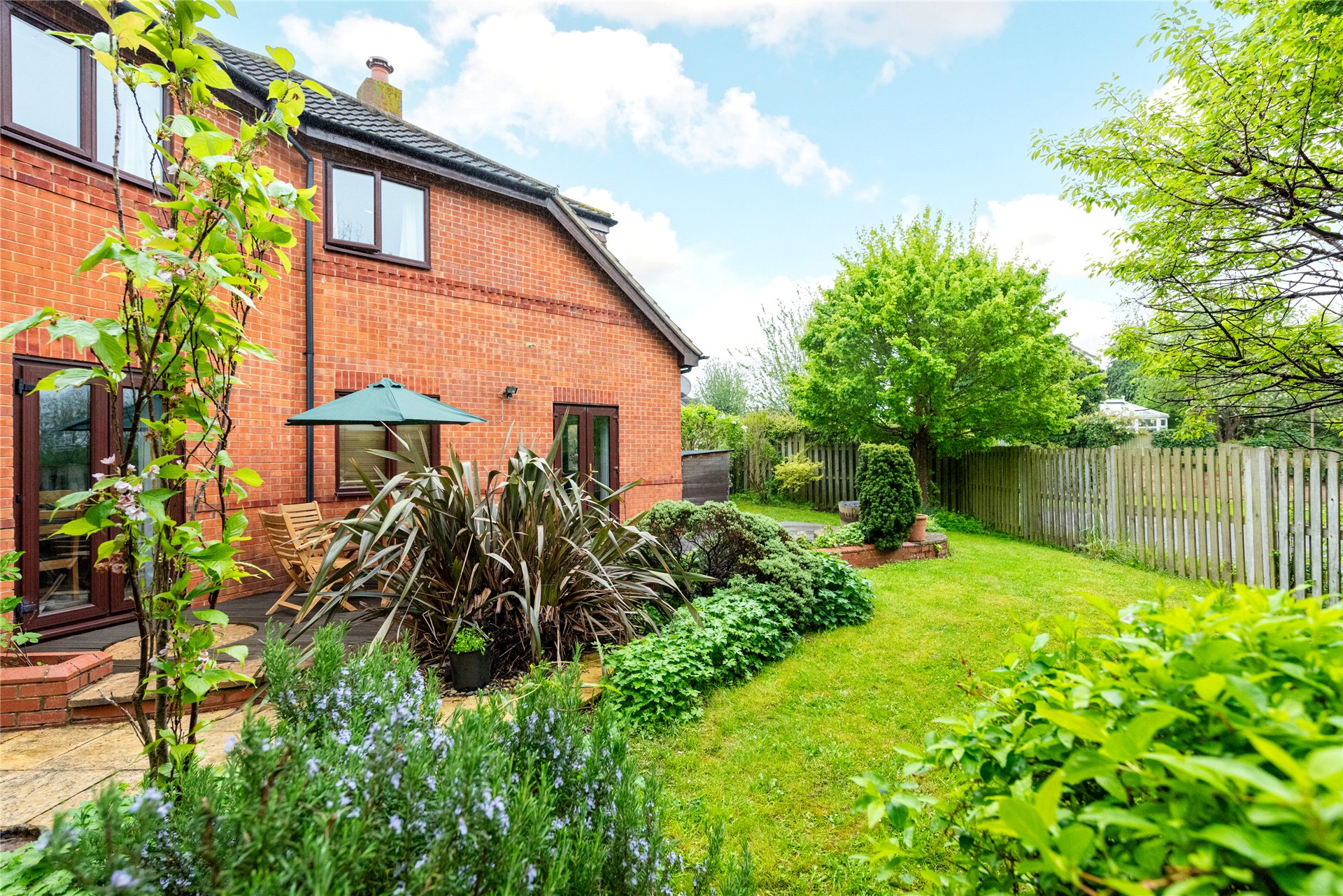 1 Wheelers Lane, Bradville, Milton Keynes, Buckinghamshire, MK13 7HN ...