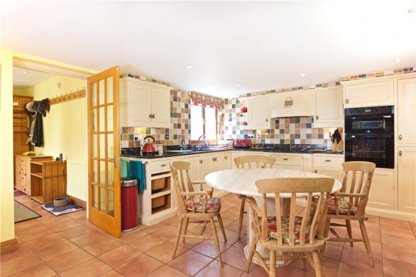 Property thumbnail image 9