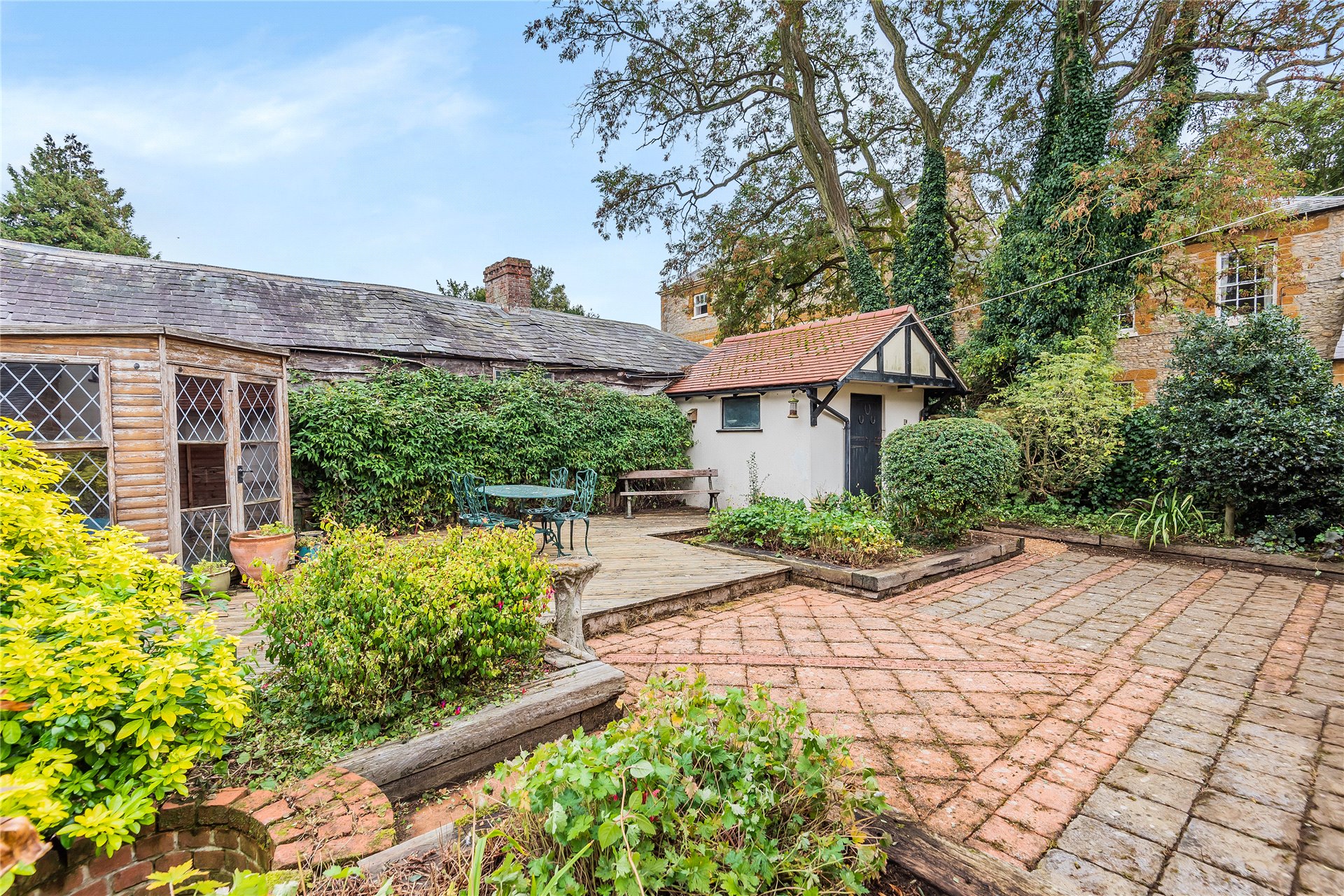 Courtyard Cottage, Blisworth Road, Gayton, Northampton