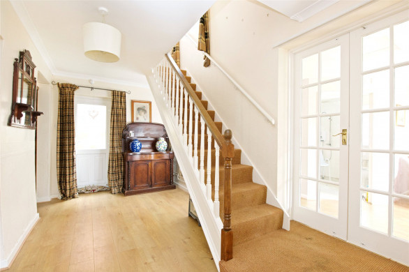 Property thumbnail image 4